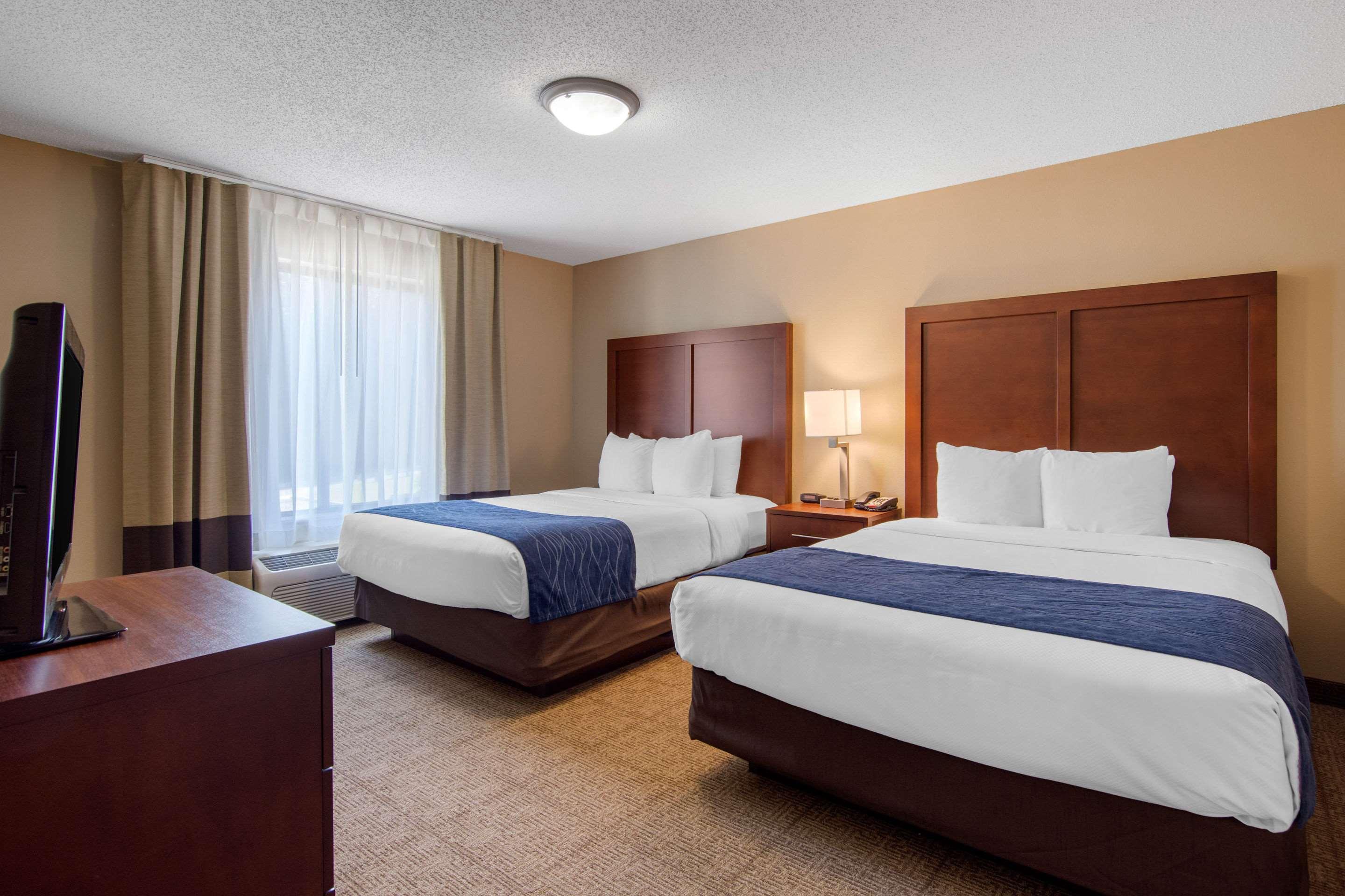 Comfort Inn & Suites Cooperstown - Milford Exteriér fotografie