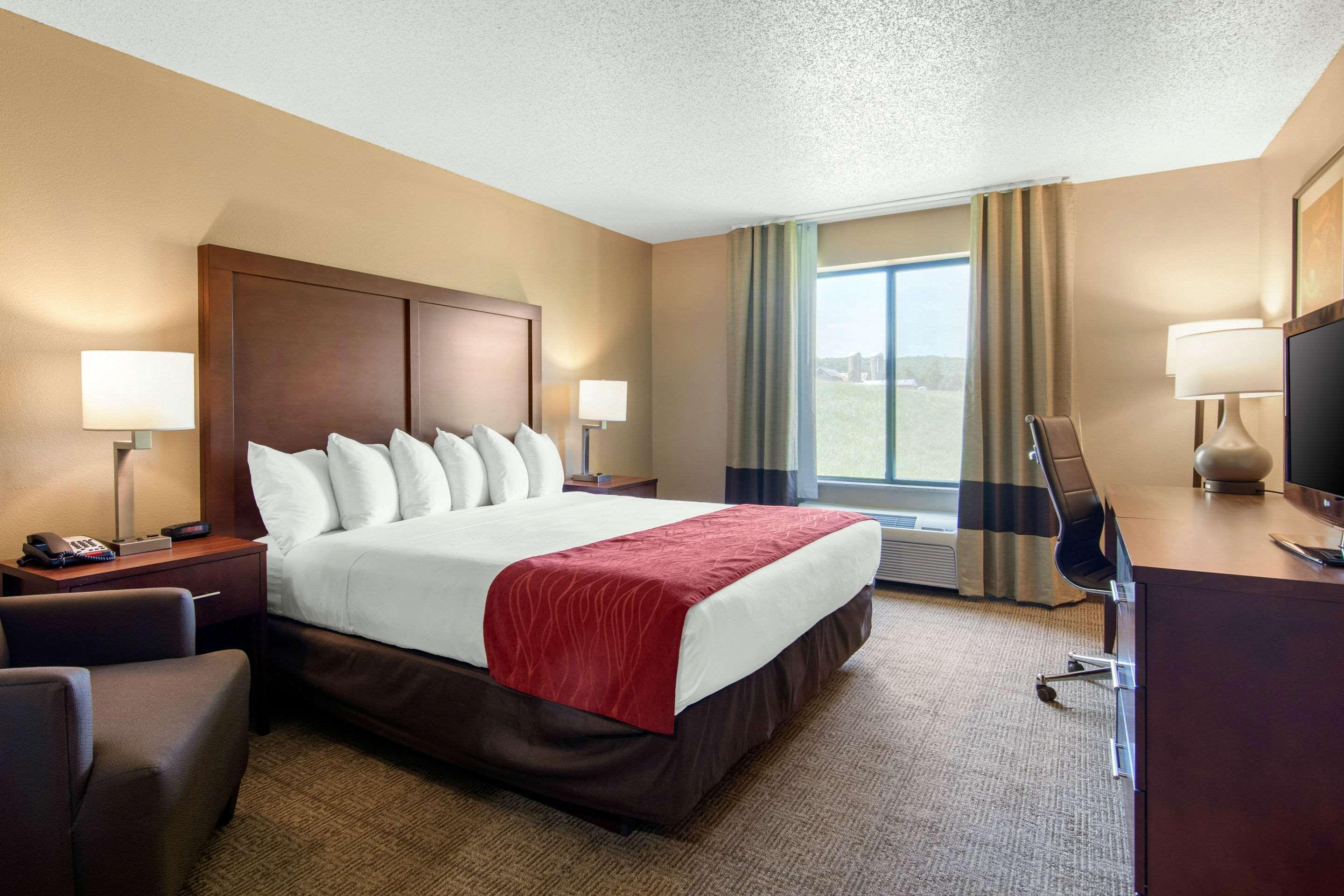 Comfort Inn & Suites Cooperstown - Milford Exteriér fotografie