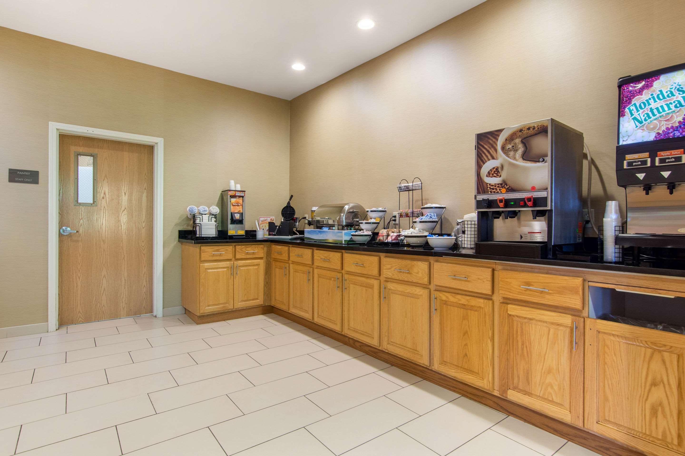 Comfort Inn & Suites Cooperstown - Milford Exteriér fotografie