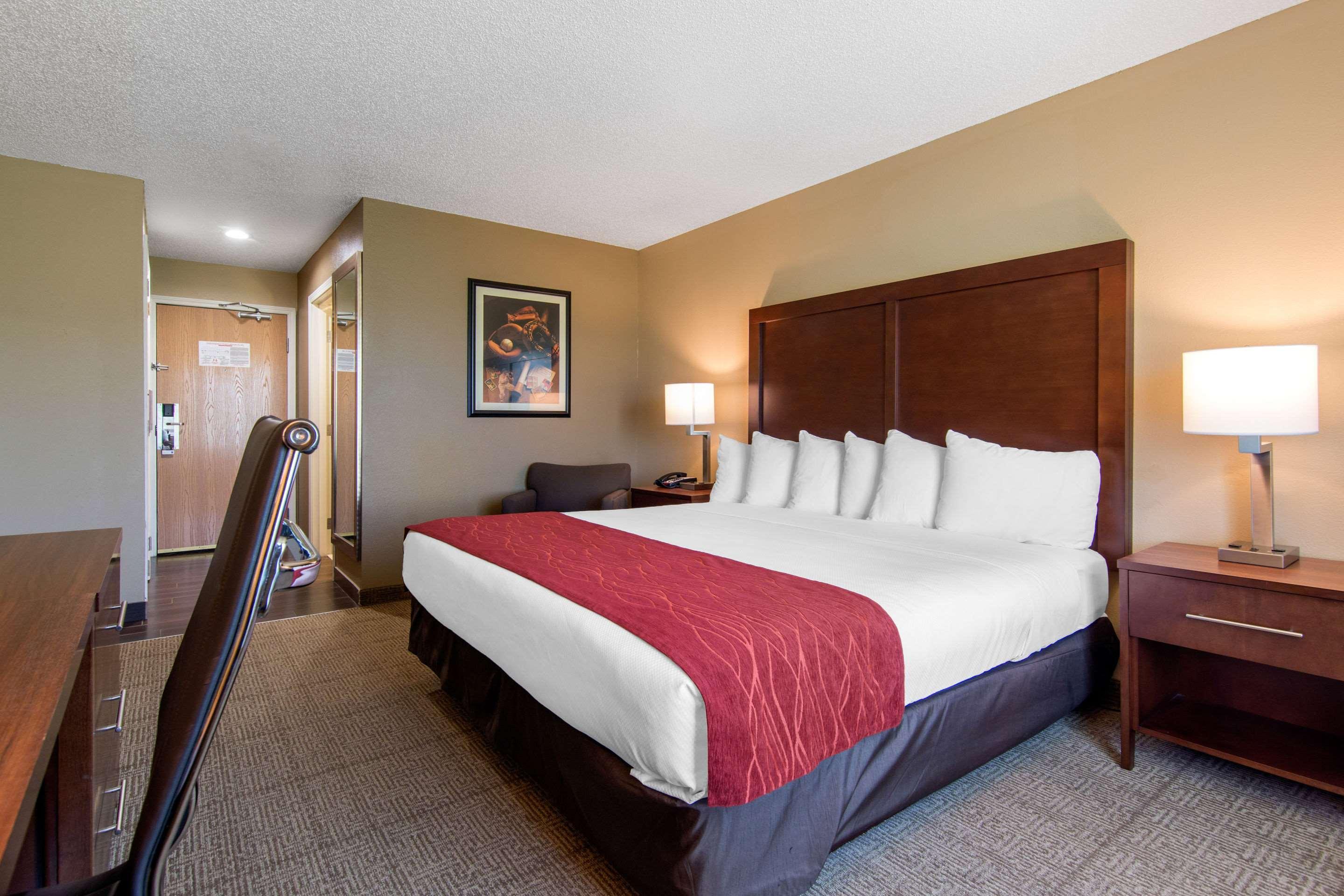 Comfort Inn & Suites Cooperstown - Milford Exteriér fotografie