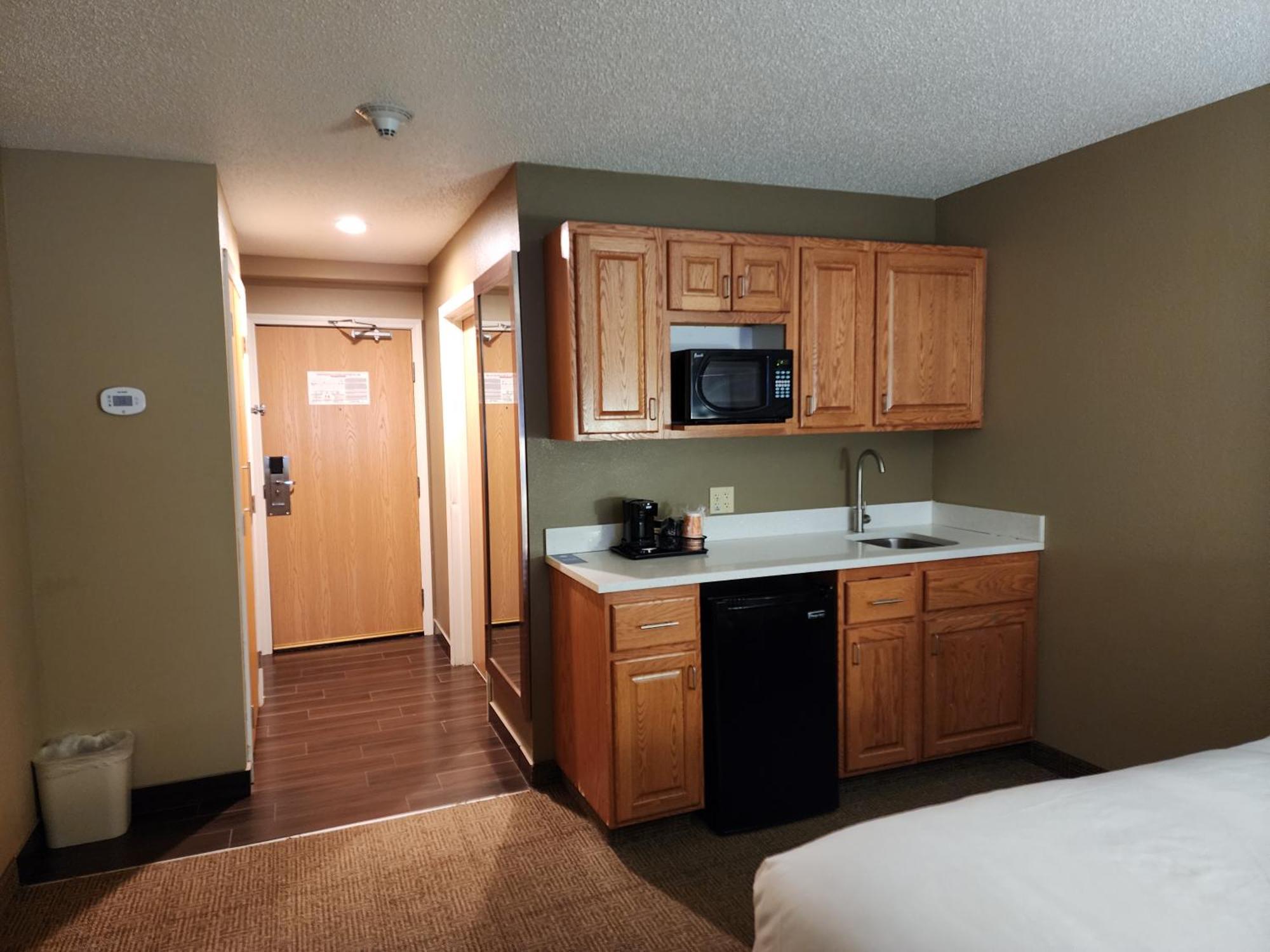 Comfort Inn & Suites Cooperstown - Milford Exteriér fotografie